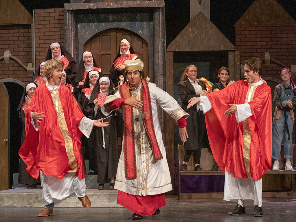 Picture of drama students acting